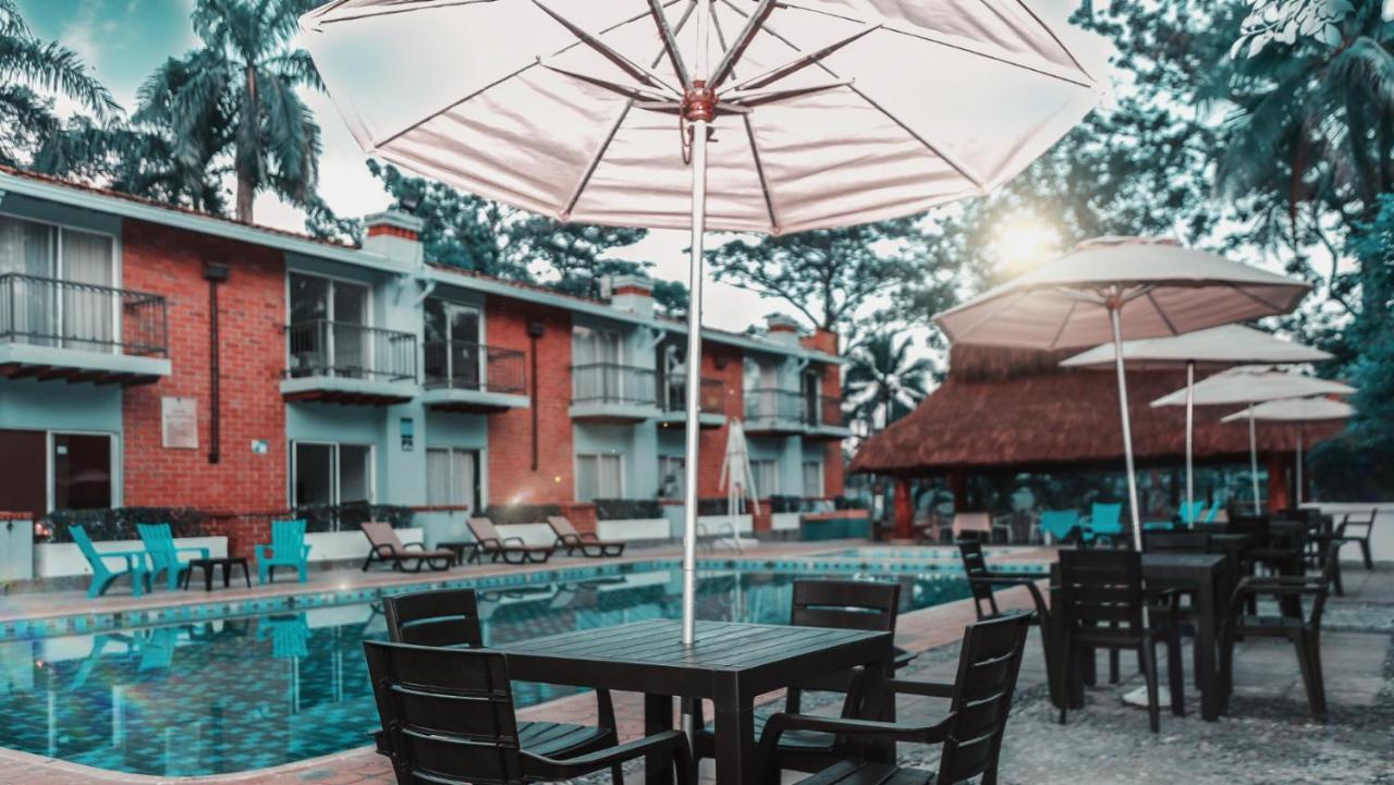 Hotel Y Restaurante Meson Del Gitano Caucasia المظهر الخارجي الصورة