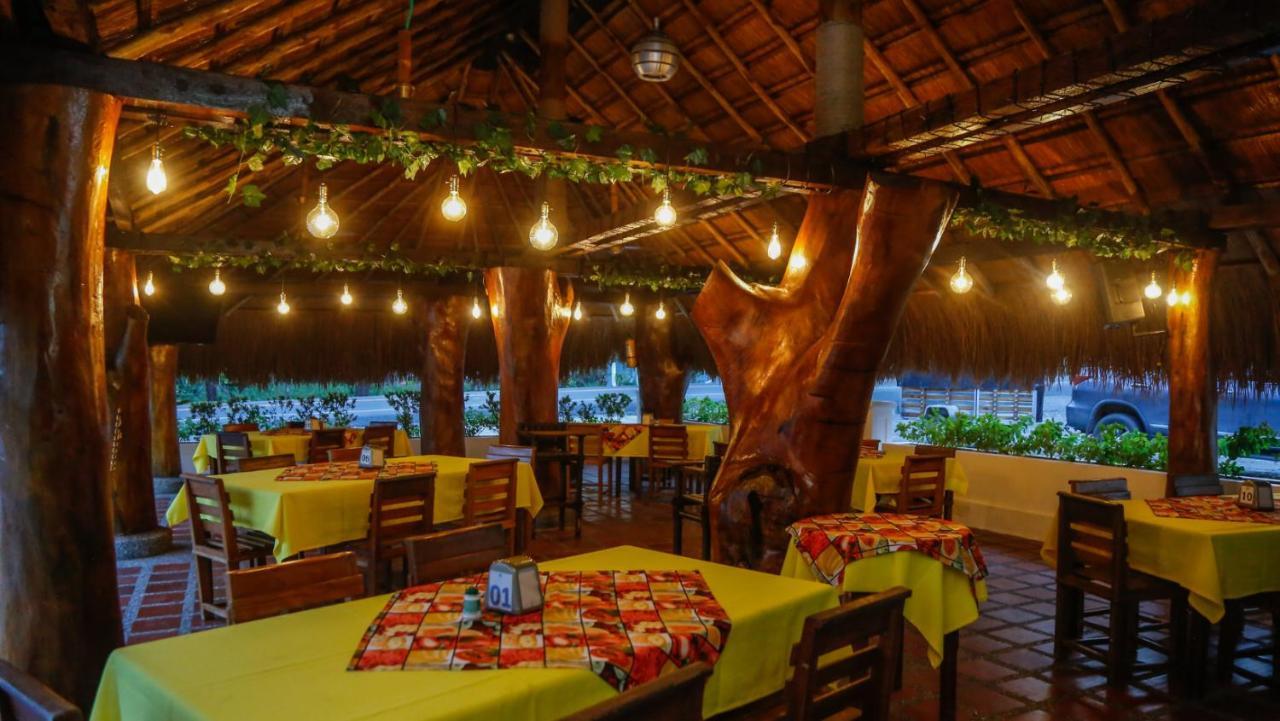Hotel Y Restaurante Meson Del Gitano Caucasia المظهر الخارجي الصورة