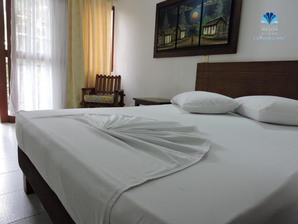 Hotel Y Restaurante Meson Del Gitano Caucasia المظهر الخارجي الصورة
